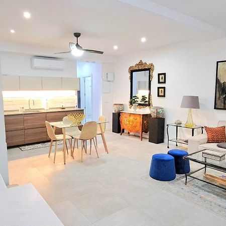 New! Renovated, Centrally Located, Private Entrance, Terrace Apartamento Valência Exterior foto