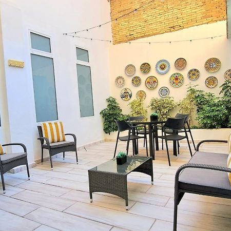 New! Renovated, Centrally Located, Private Entrance, Terrace Apartamento Valência Exterior foto