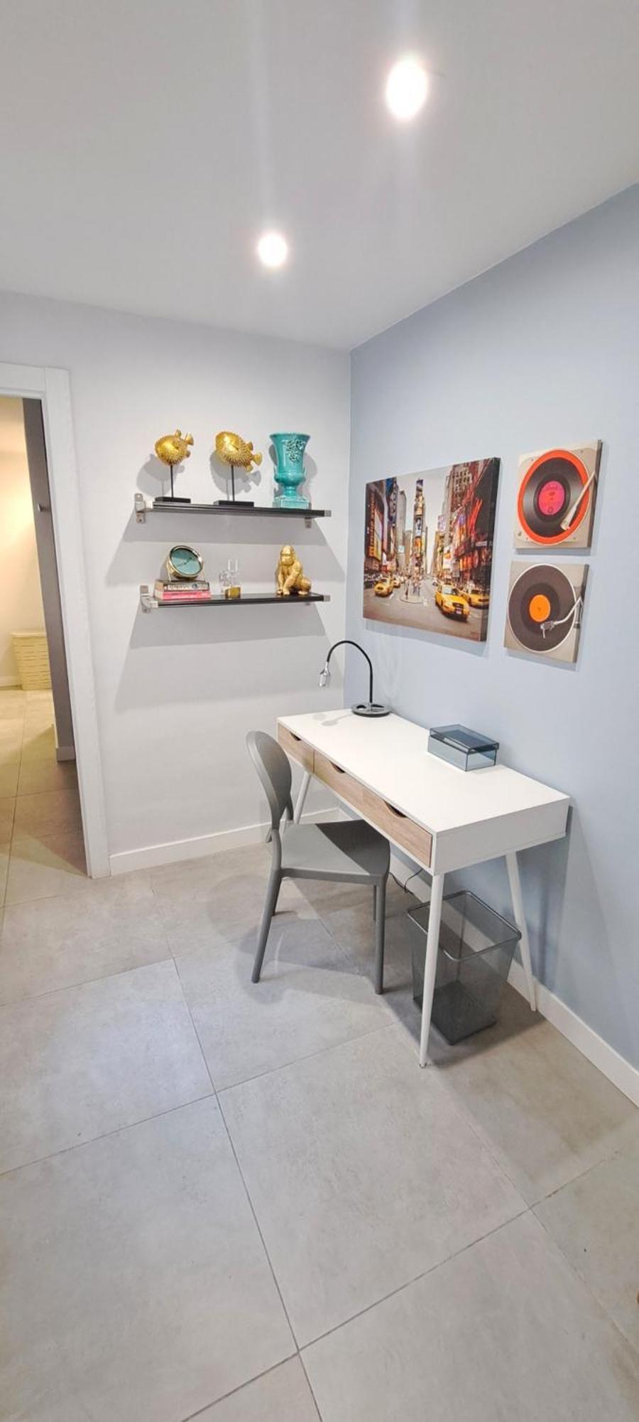 New! Renovated, Centrally Located, Private Entrance, Terrace Apartamento Valência Exterior foto